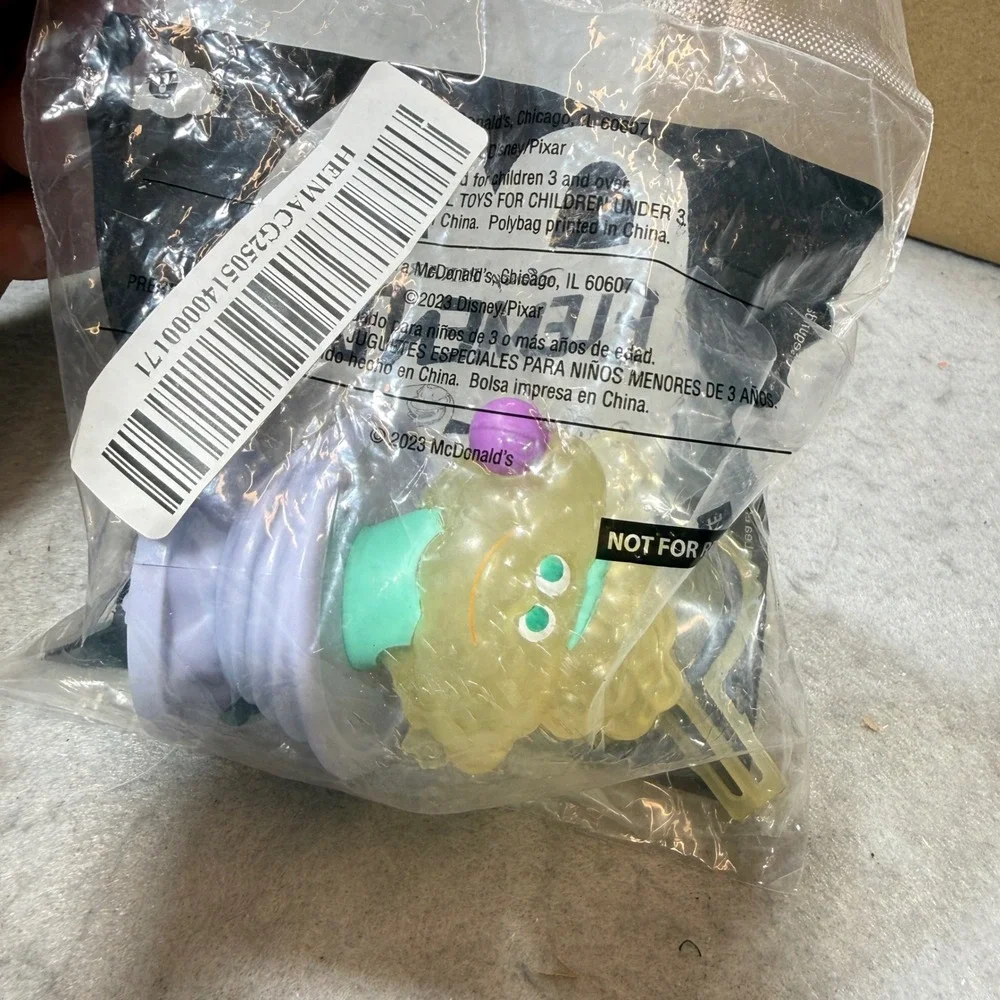 McDonalds Elemental Toy Unisex OS Yellow New Lutz on Cyclone Stadium #6 2023